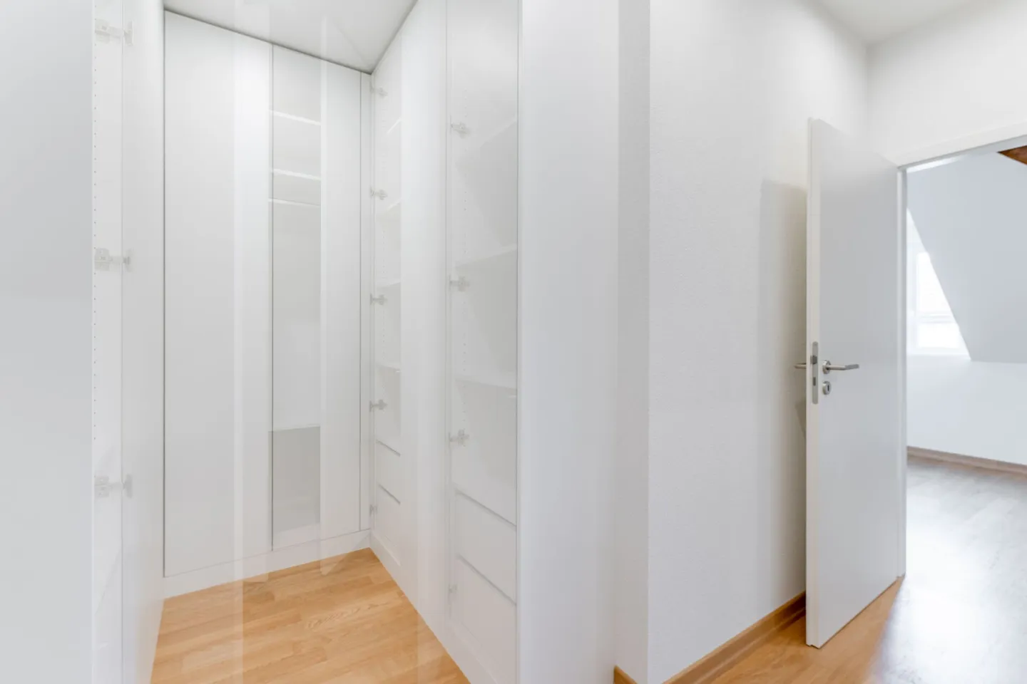 Maison Mumpf - 307 m² Edificio residenziale e commerciale con galleria e attività - Foto 6 di 9