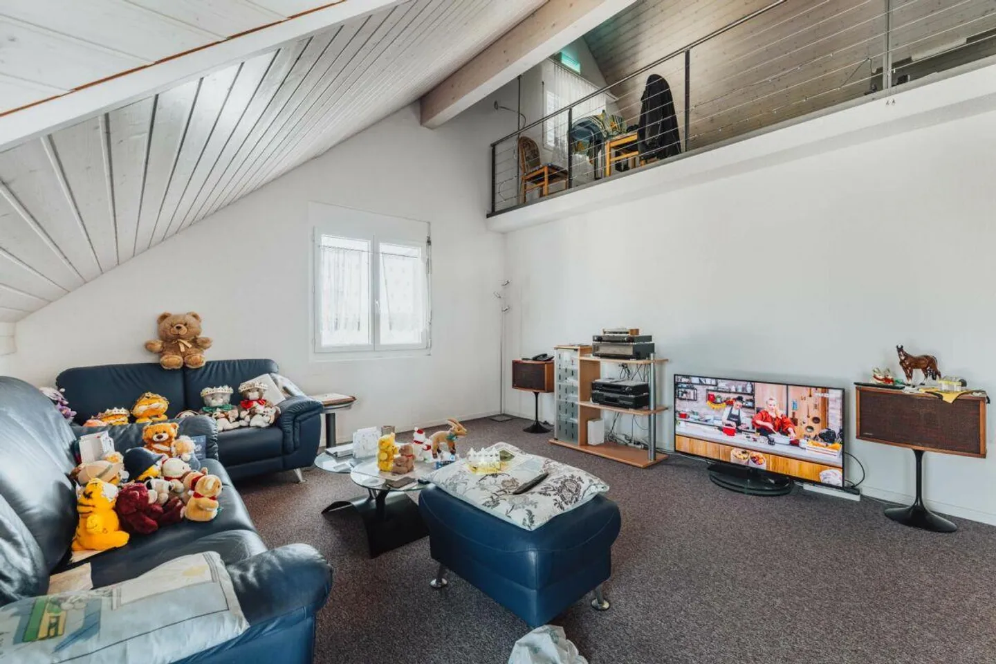 APPARTAMENTO DI PROPRIETÀ CON GALLERIA - Foto 3 di 21