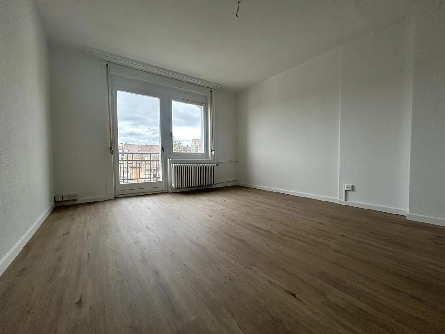 Bellissimo appartamento 4.5 stanze recentemente ristrutturato - Foto 5 di 11