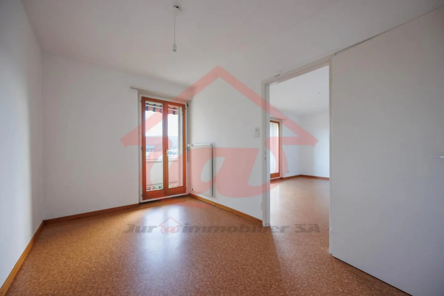 4-room apartment - Photo 6 of 18