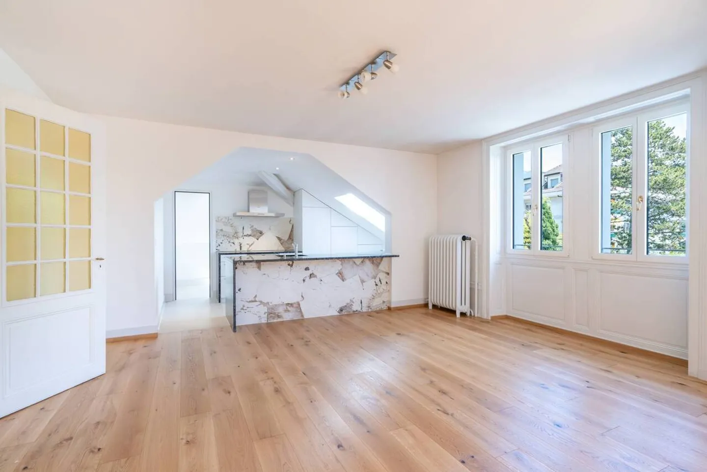 Superbo appartamento 3.5 di 130 m2 - Ultimo piano - Foto 3 di 13