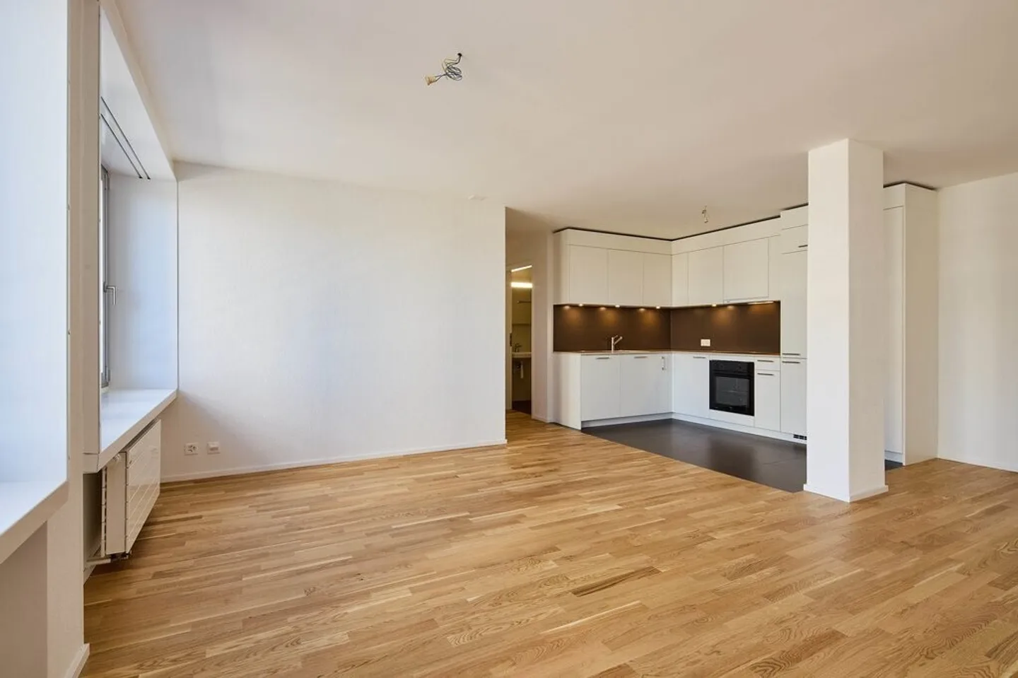 3,5-Zimmer-Wohnung - Foto 1 von 8