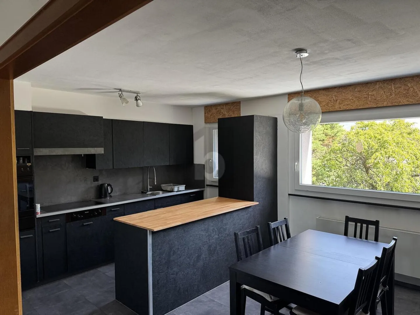 PREISREDUZIERT!!! ZEITLOSE UND STRAHLENDE HELLIGKEIT - Foto 5 von 6