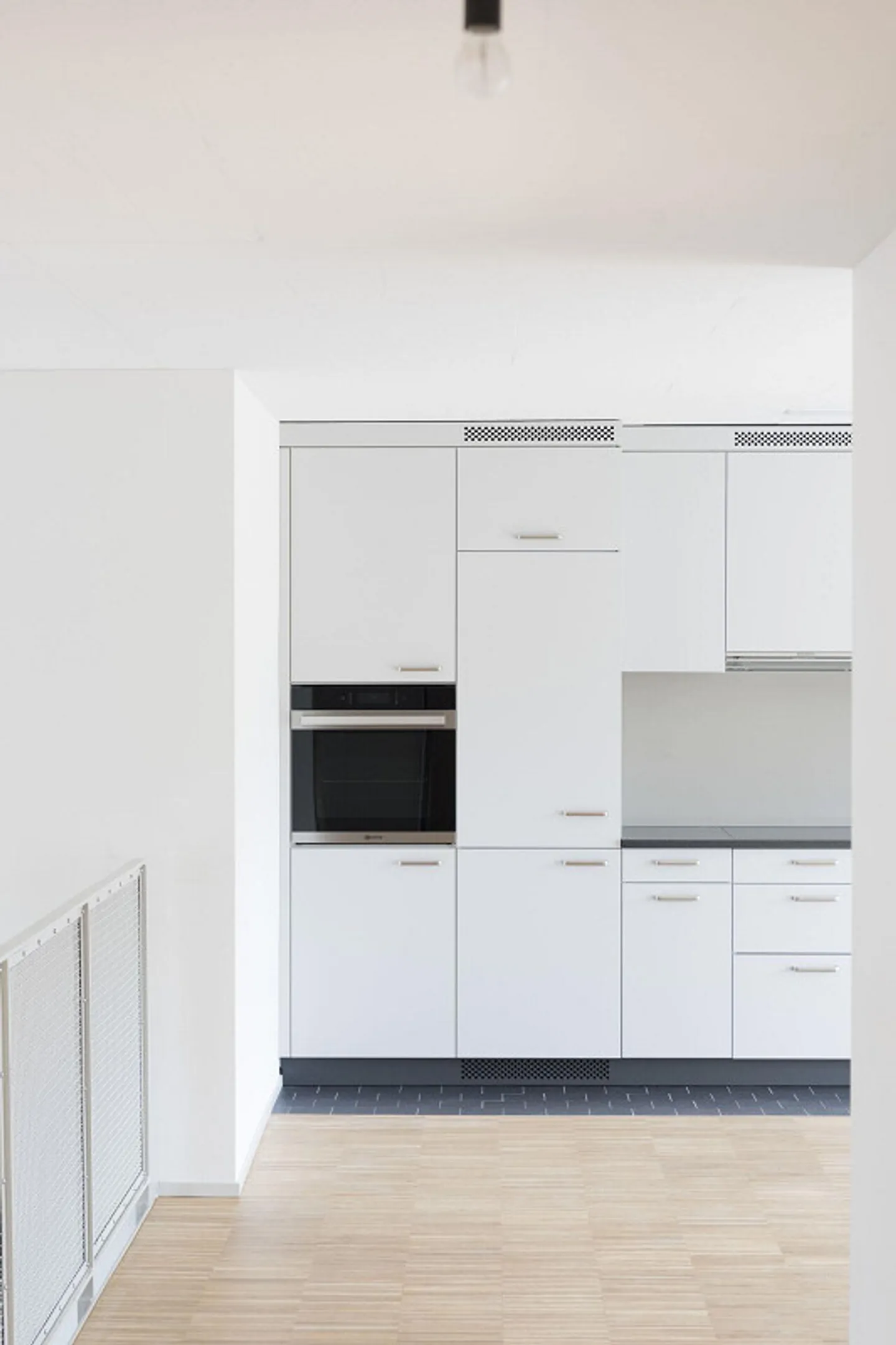 Modernes Apartment nahe Bahnhof Schlieren - Foto 1 von 6