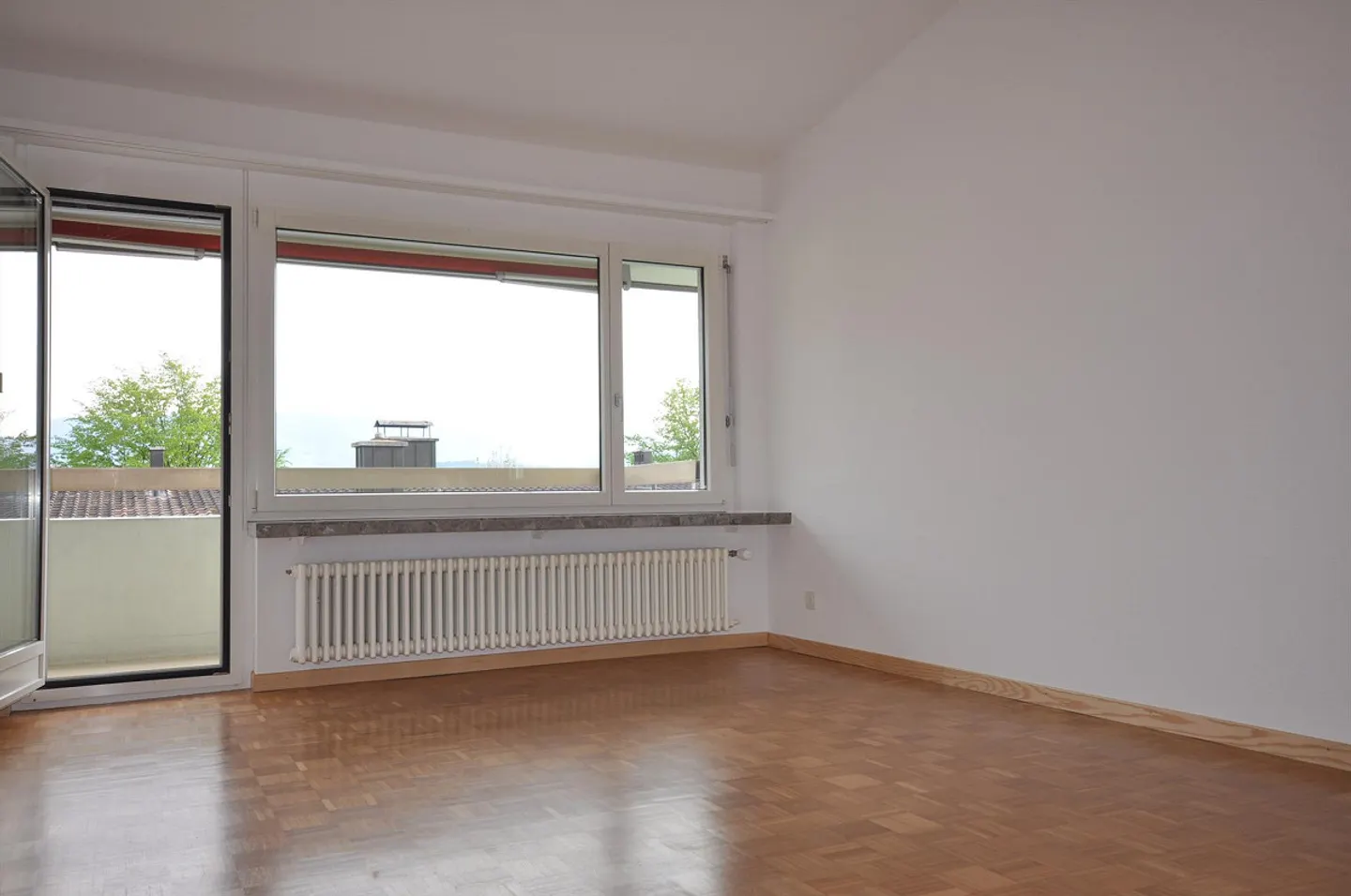 4.5 Room Apartment - Photo 1 of 3
