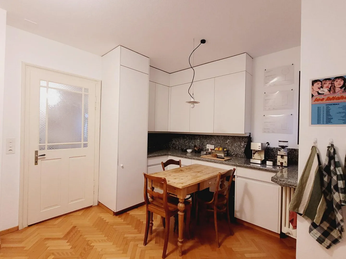 Exclusive 4.0-room apartment in a historic building at Rosenberg - Photo 2 of 10