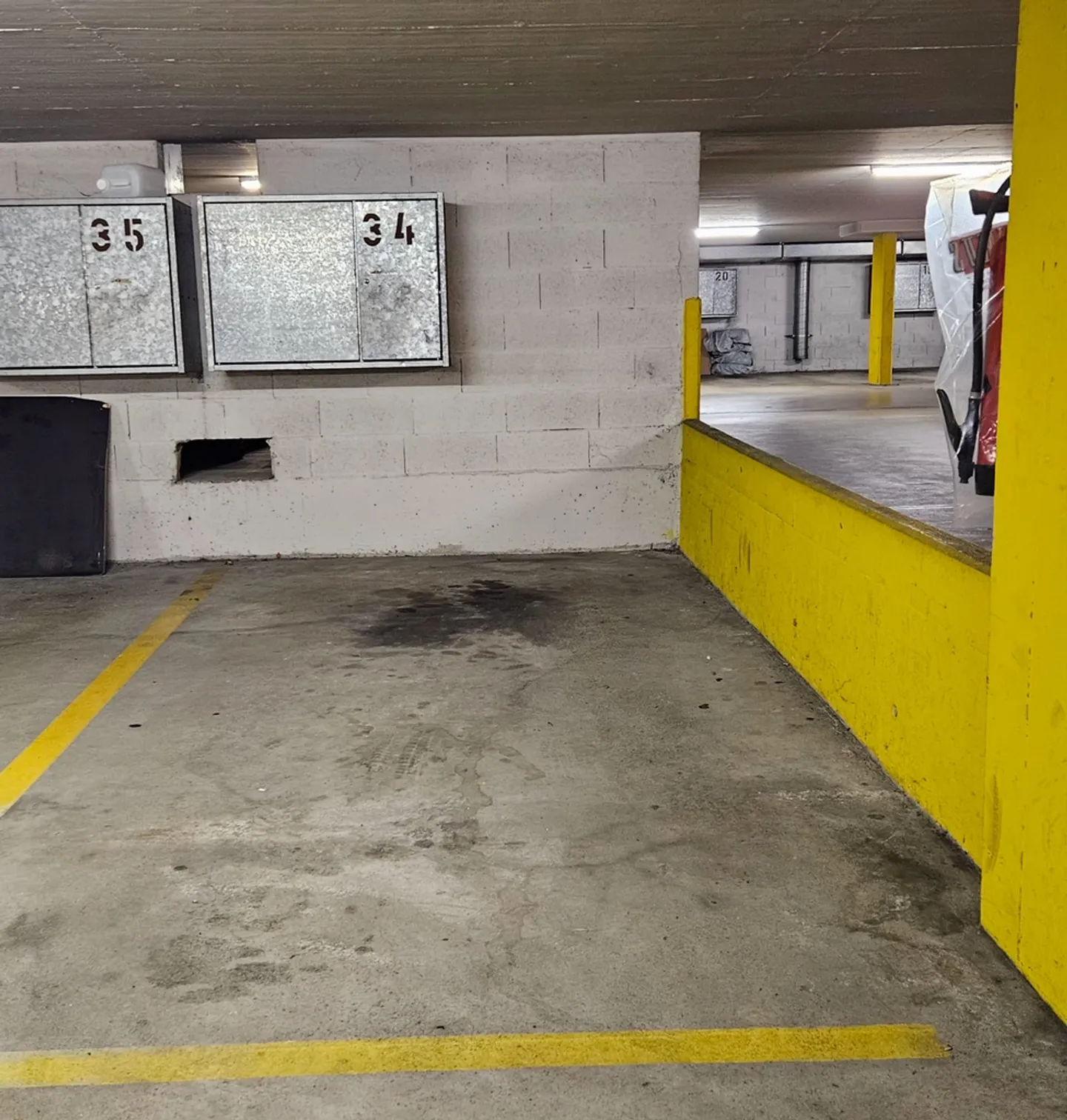 Parking couvert disponible à Bussigny - Photo 2 sur 2