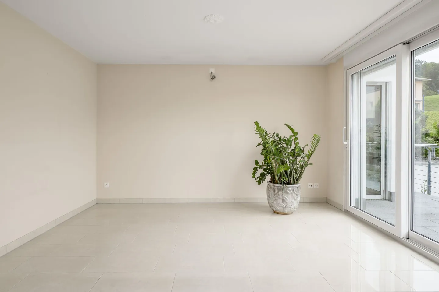 Appartement penthouse élégant avec vue imprenable - Photo 3 sur 7