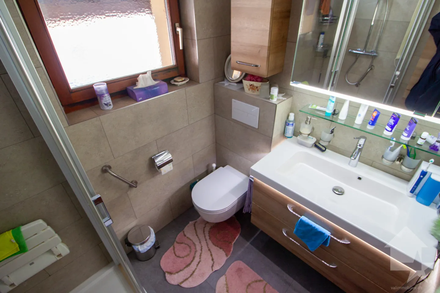 220 m2 Villa in the municipality of Aproz with a 135 m2 workshop - Photo 14 of 53