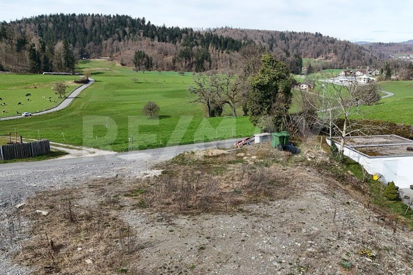 Building Land 1,143 m², Near A1 and Lenzburg, Sloped Location with a View - Photo 8 of 9