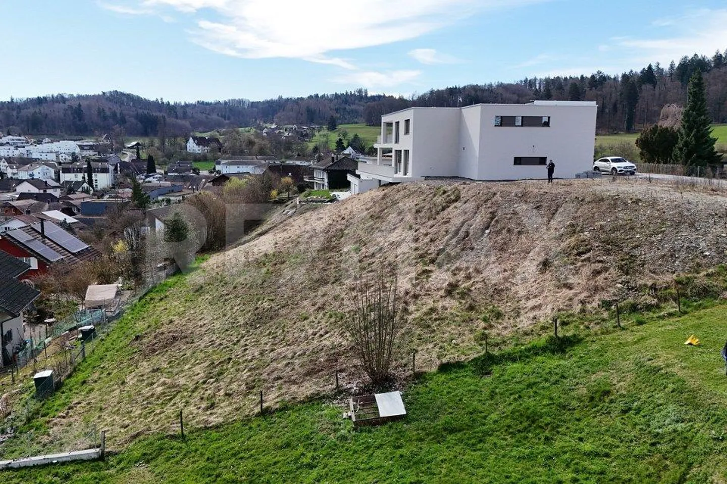 Building Land 1,143 m², Near A1 and Lenzburg, Sloped Location with a View - Photo 3 of 9