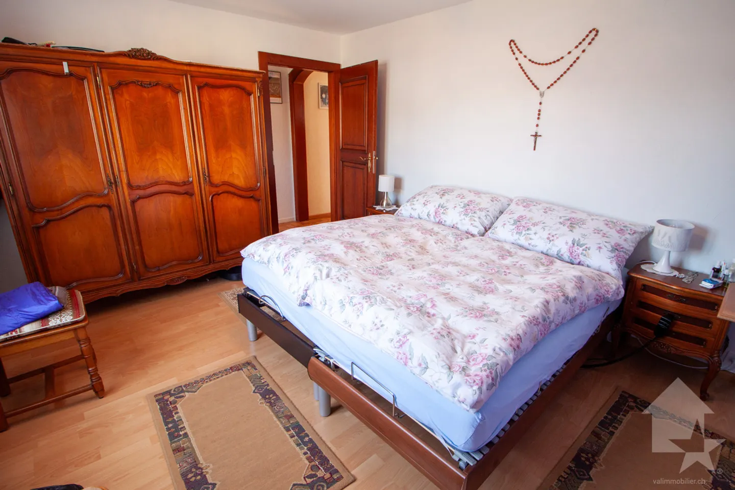 220 m2 Villa in the municipality of Aproz with a 135 m2 workshop - Photo 24 of 53