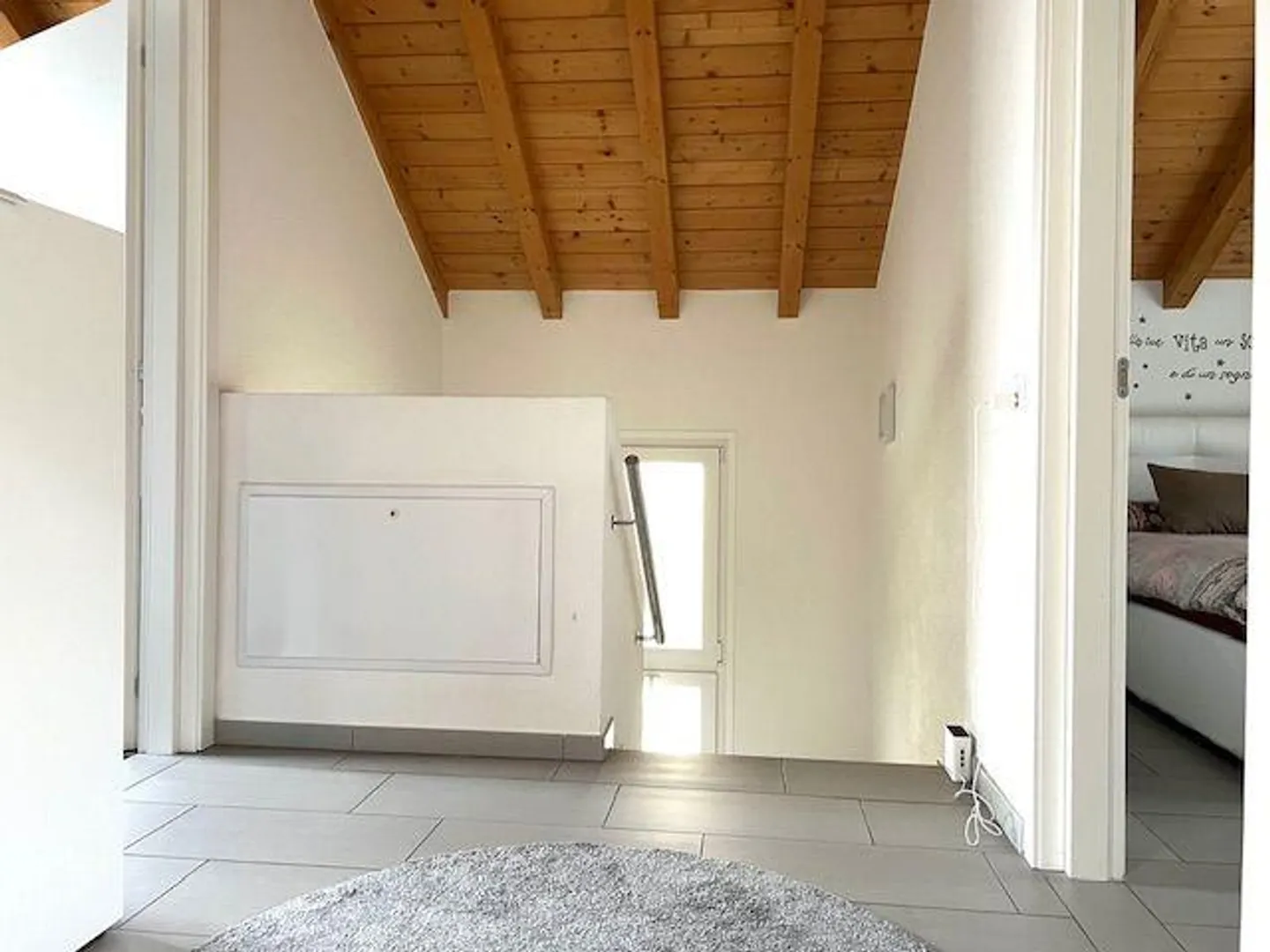 Osogna - Villa zum Verkauf mit privatem Garten und sichtbaren Decken - Foto 13 von 24