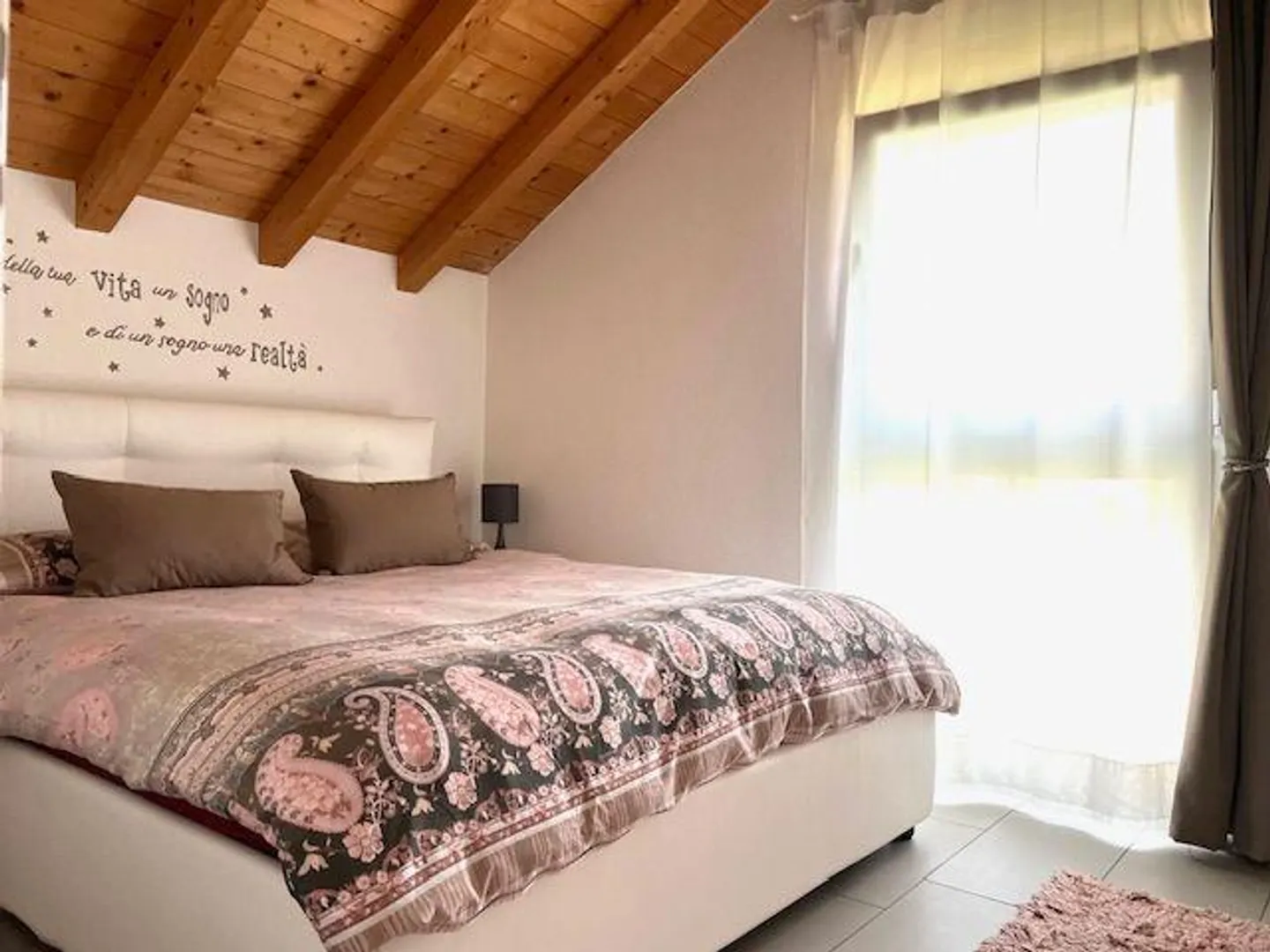 Osogna - Villa zum Verkauf mit privatem Garten und sichtbaren Decken - Foto 14 von 24