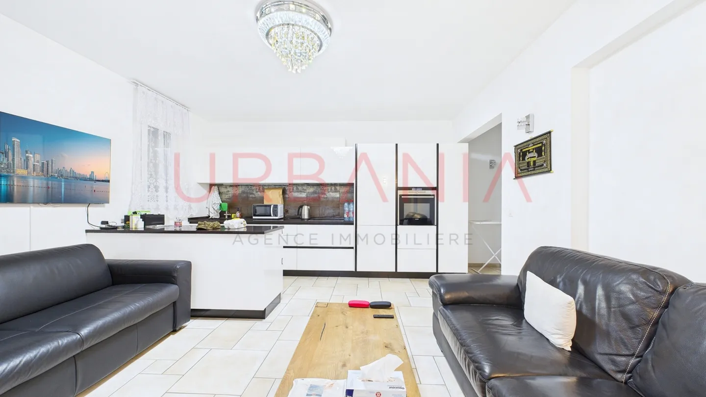 Villa rénovée avec double logement - Photo 7 sur 11