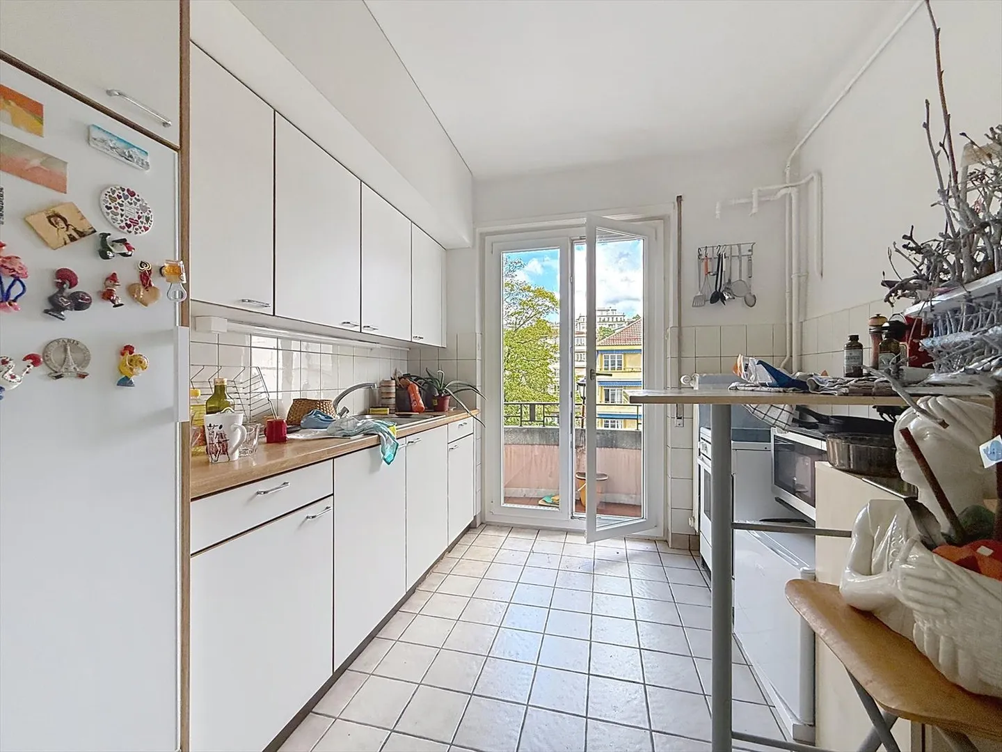 2.5 Room Apartment - Photo 3 of 8