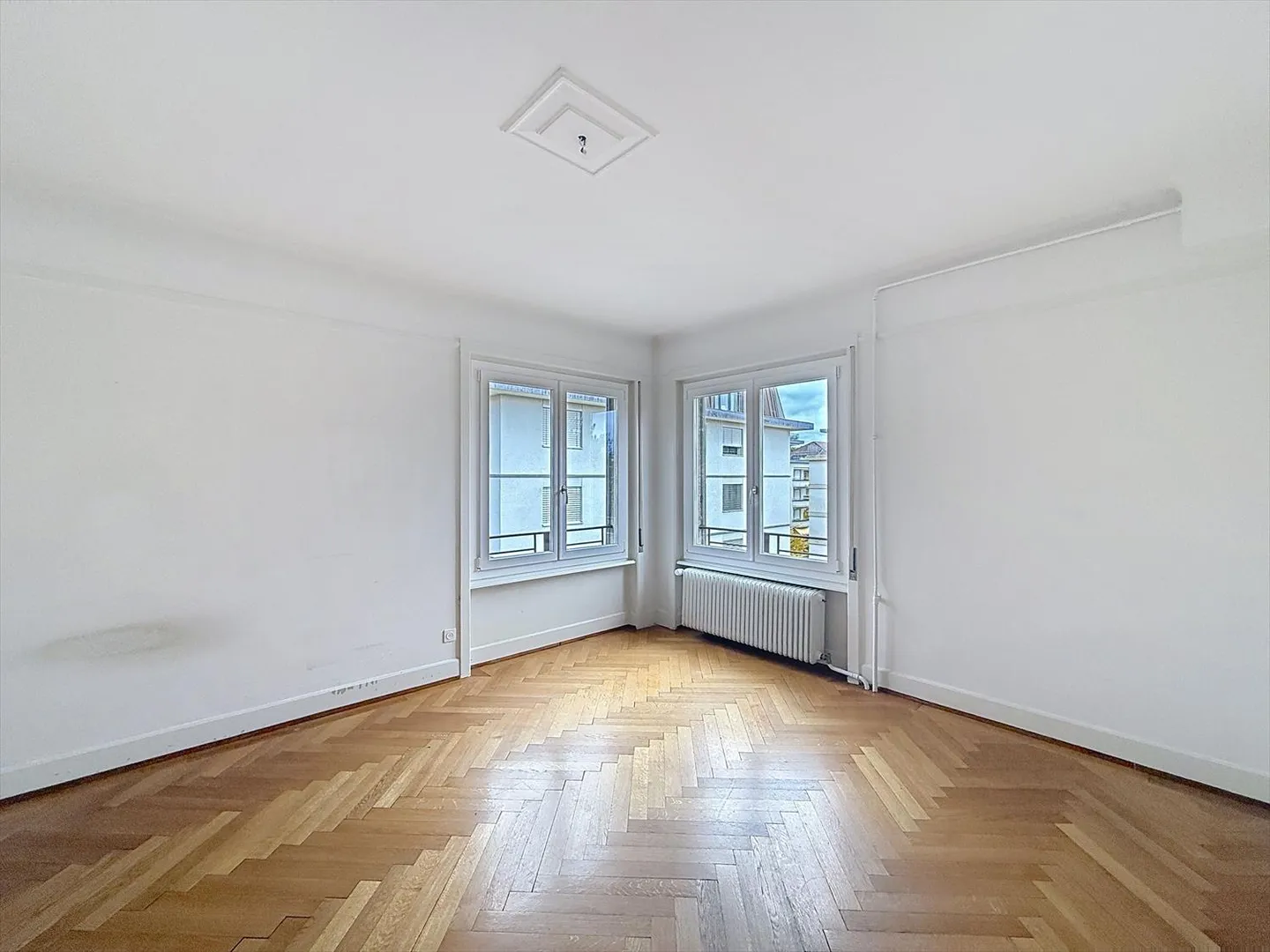 2.5 Room Apartment - Photo 5 of 8