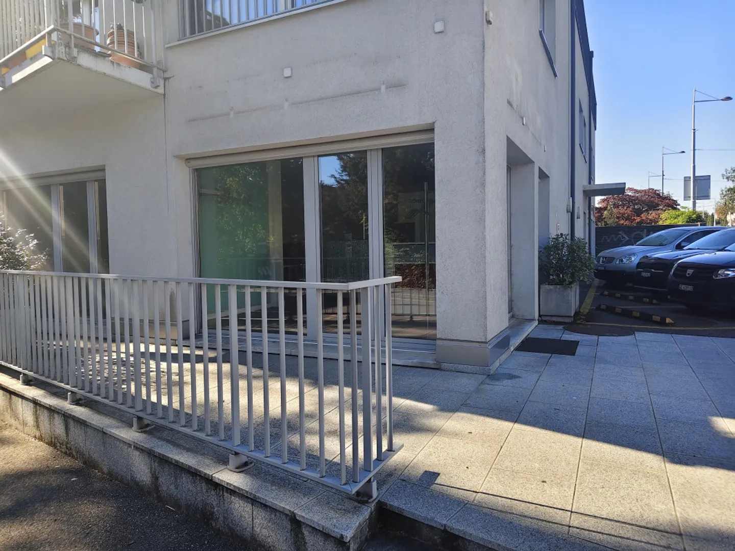 Moderne Arcade von 65 m² mit Klimaanlage, 3 Parkplätze - Foto 12 von 12
