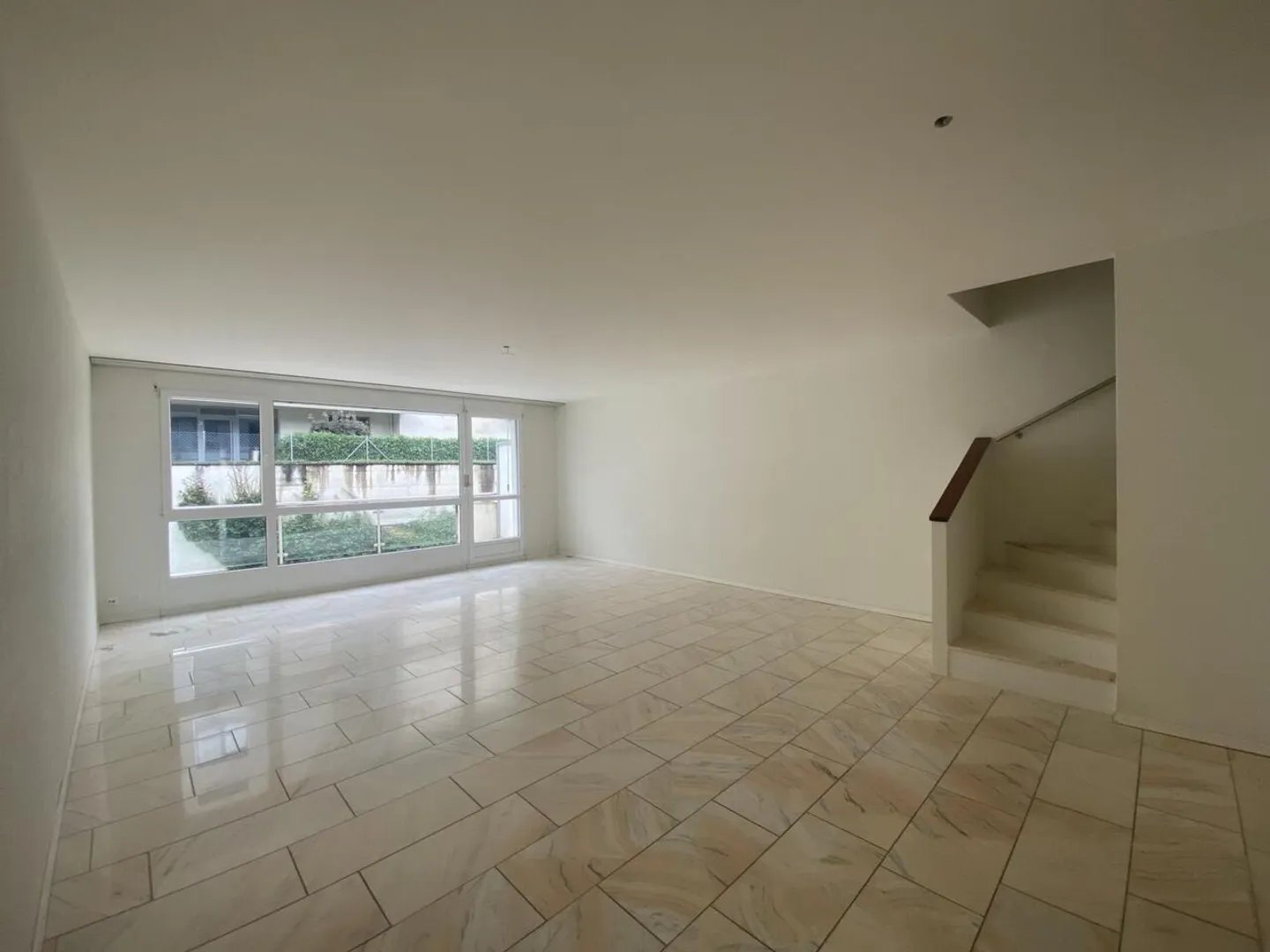Wunderschöner Duplex mit 4,5 Zimmern zur Miete in Neuchâtel - Foto 1 von 9