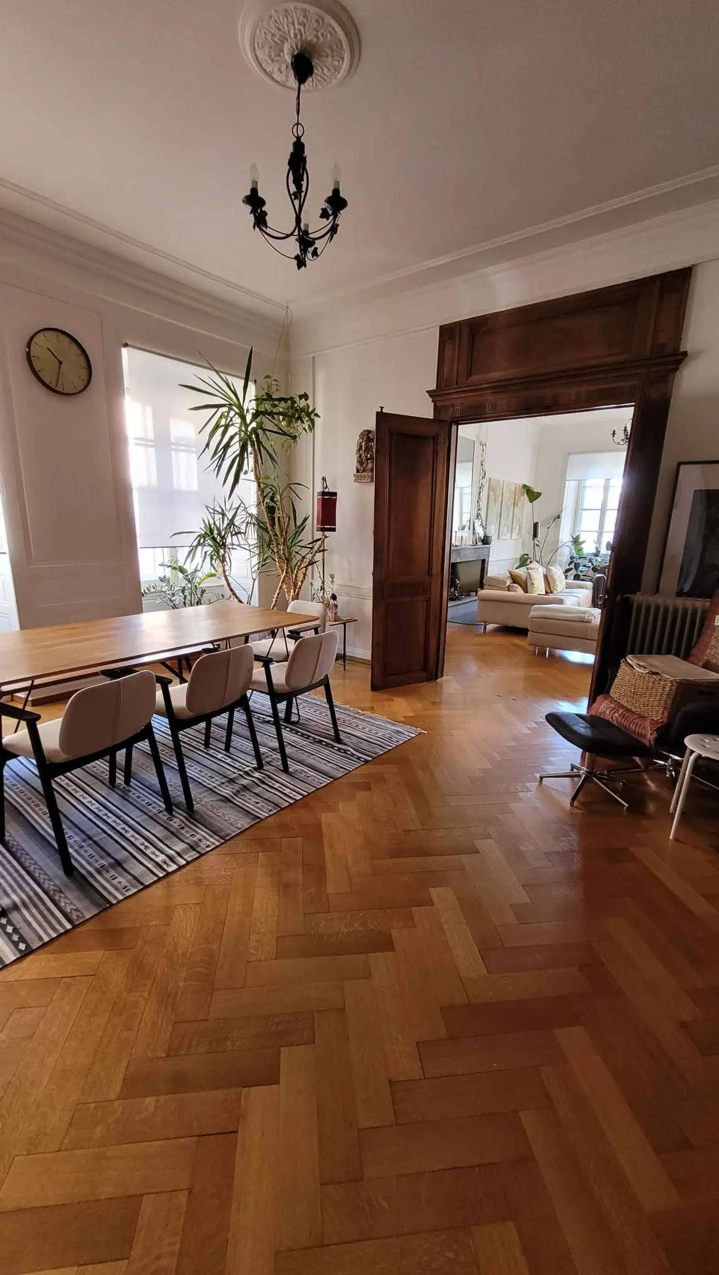 Appartamento luminoso con cucina moderna - Foto 1 di 3