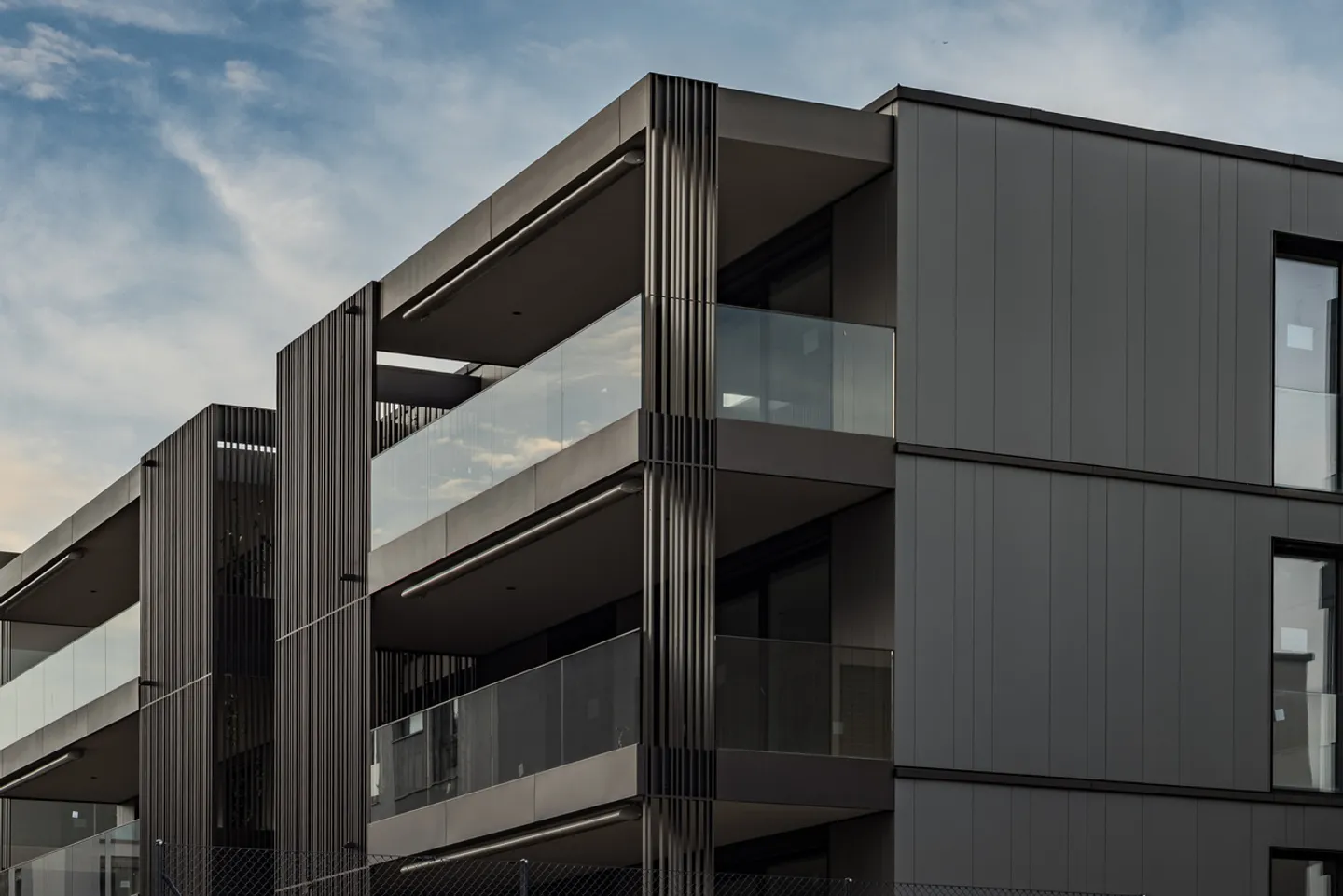 Spacious new 2.5-room apartments (61m²) in Echandens - Photo 2 of 5