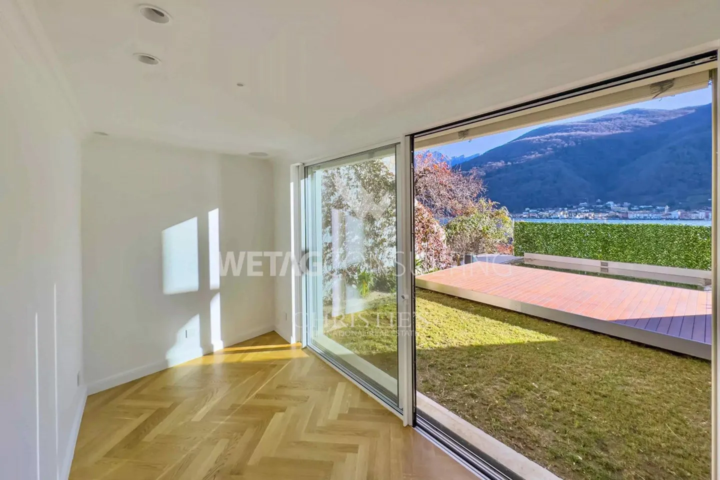 Lugano-Vico Morcote: Villa moderna con vista spettacolare su... - Foto 9 di 10