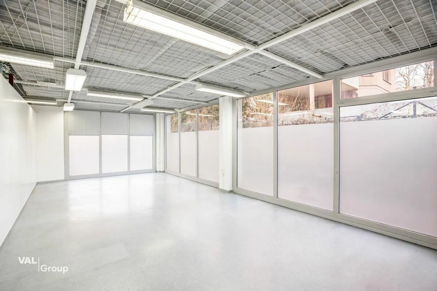 Attractive Commercial Space in Prime Location, Brig-Glis - Photo 5 of 12