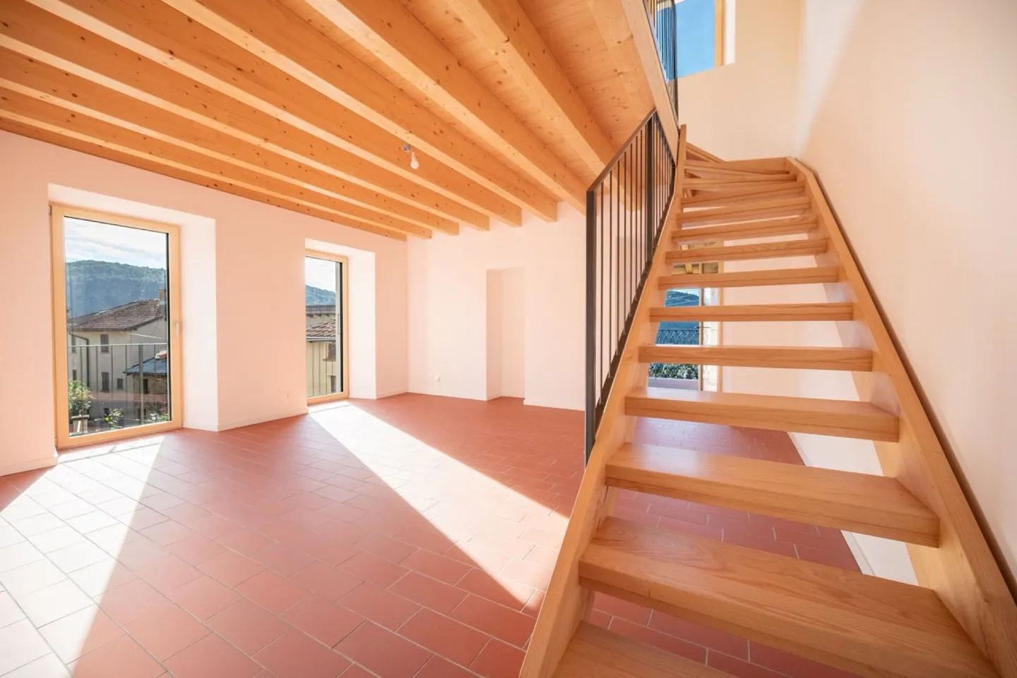 Splendido e luminoso duplex appena rinnovato - Foto 4 di 12