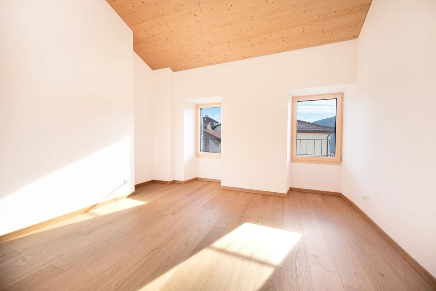 Splendido e luminoso duplex appena rinnovato - Foto 8 di 12