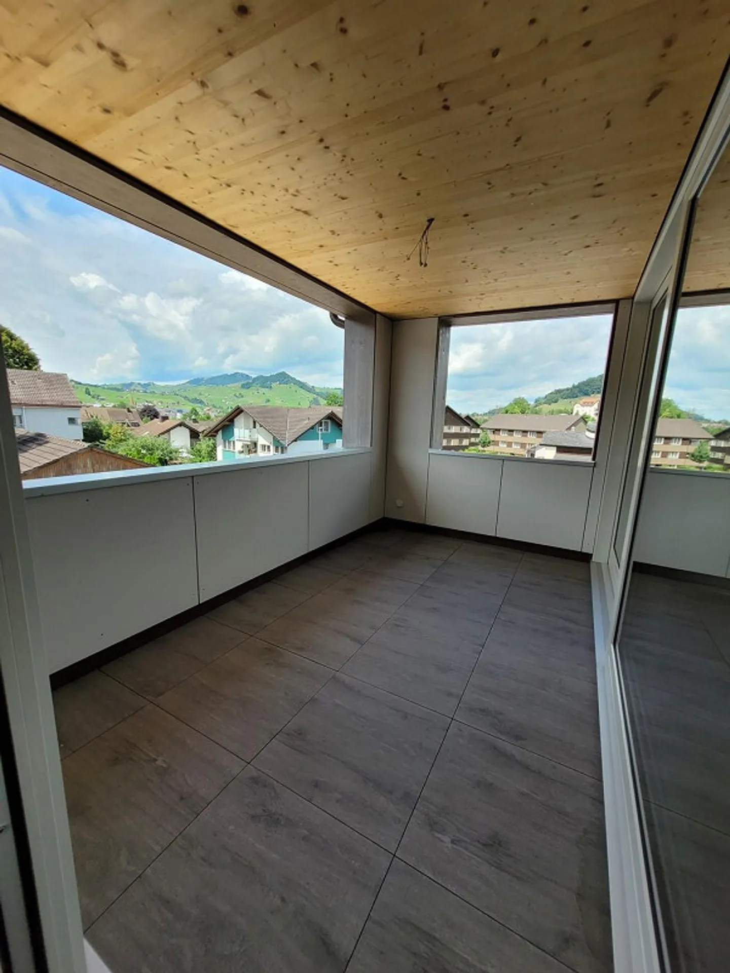 Appartement moderne de 3 1/2 pièces à louer - Photo 5 sur 11