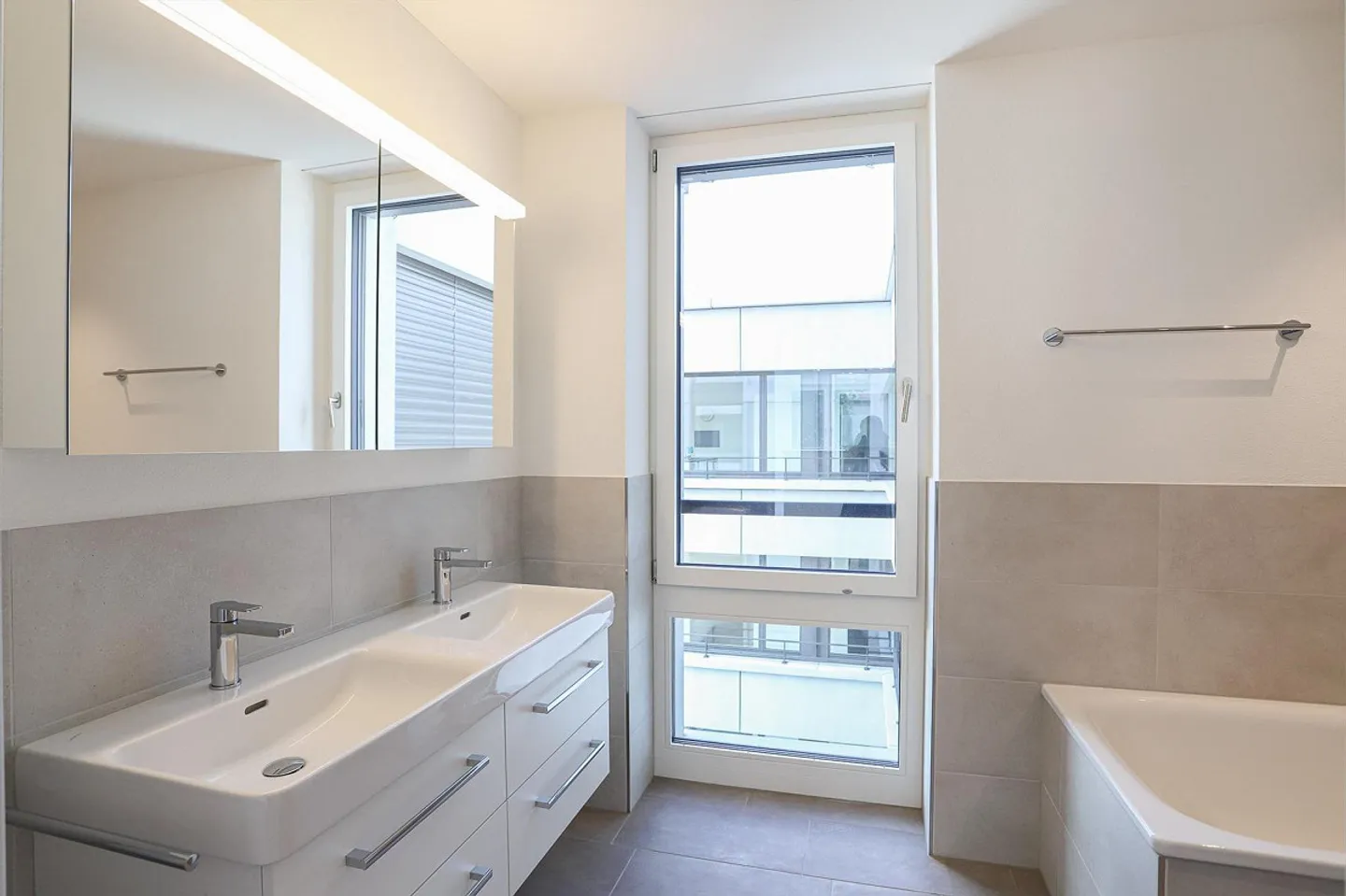 Vivere moderno con vista da sogno! - Foto 5 di 10