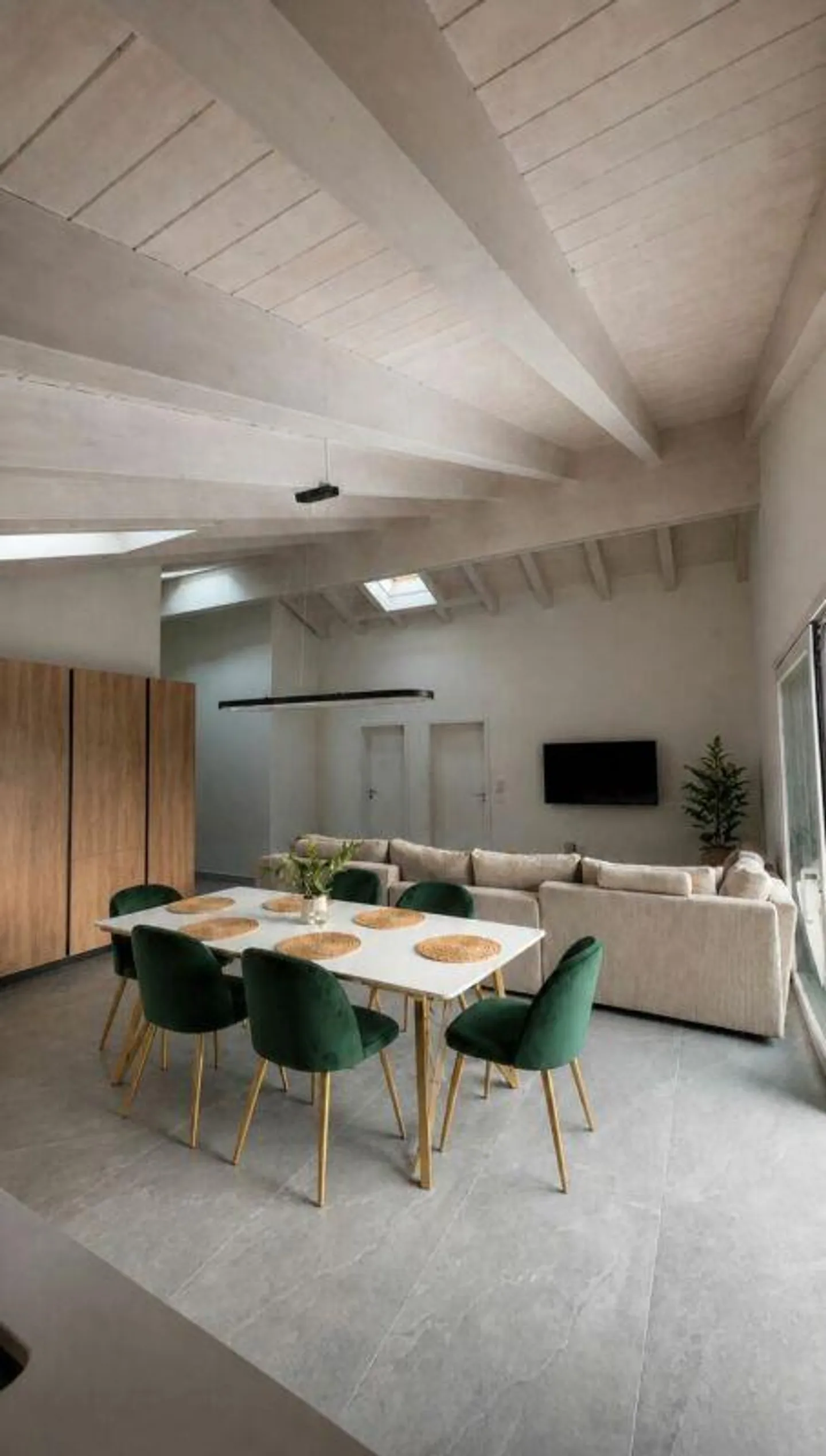 Attico moderno con 3,5 stanze - Foto 8 di 9