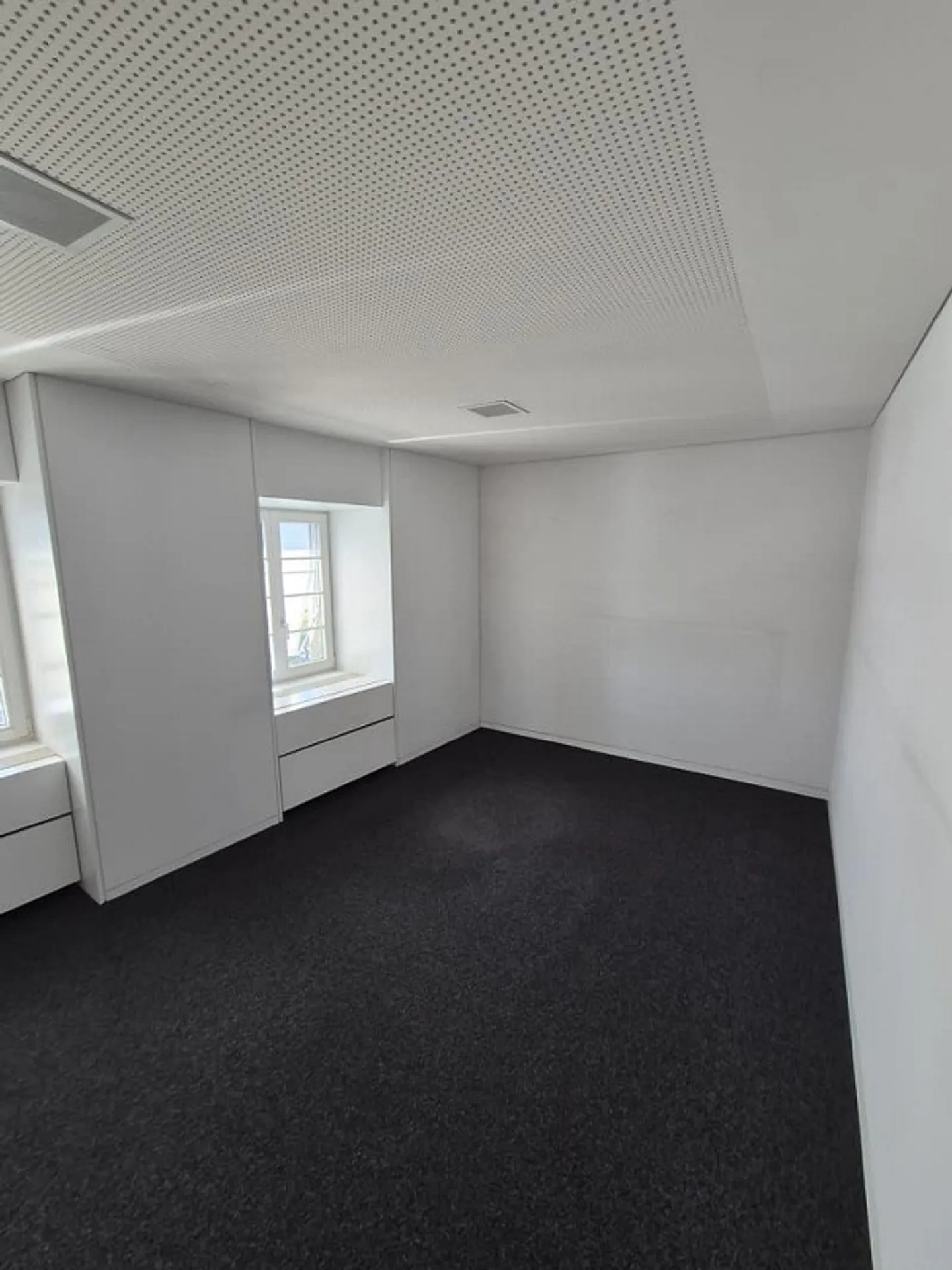 Uffici ampliati nella migliore posizione centrale a Zofingen - Foto 3 di 5