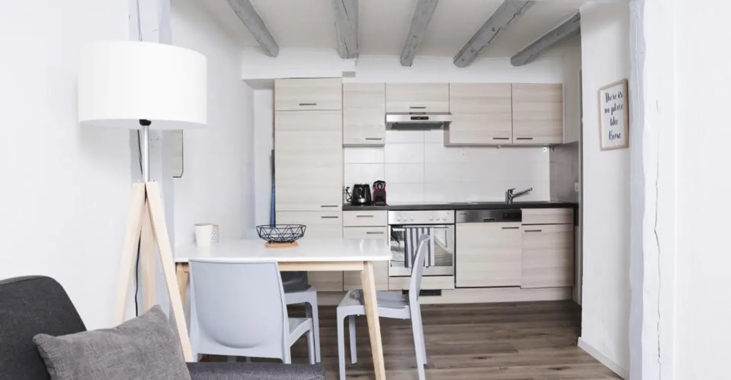 Modern 1-Bed Apartment in Prilly - Photo 1 of 8