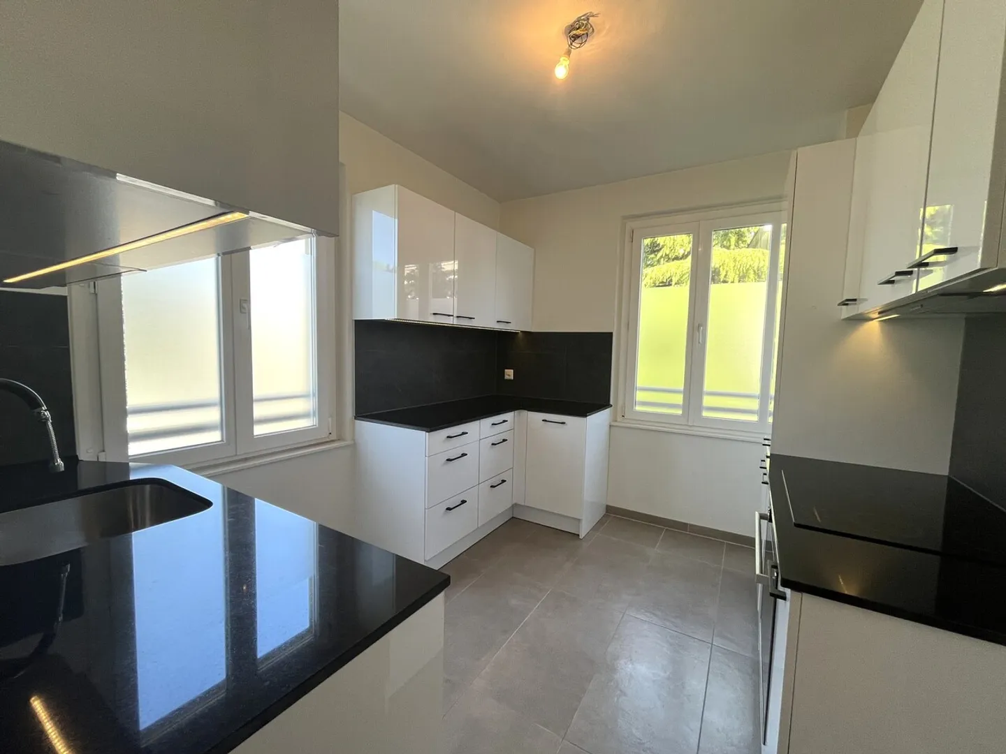 Magnifique appartement de 4,5 pièces avec balcon à Pully - Photo 1 sur 10
