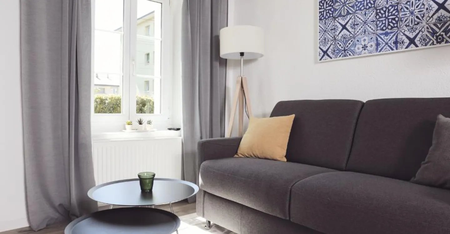 Modern 1-Bed Apartment in Prilly - Photo 5 of 8