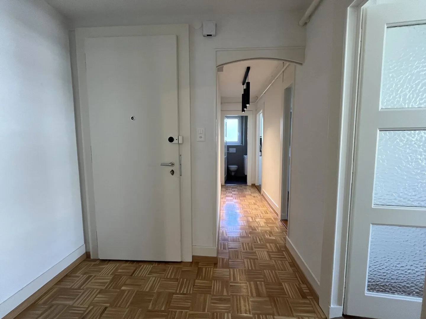 Magnifique appartement de 4,5 pièces avec balcon à Pully - Photo 3 sur 10