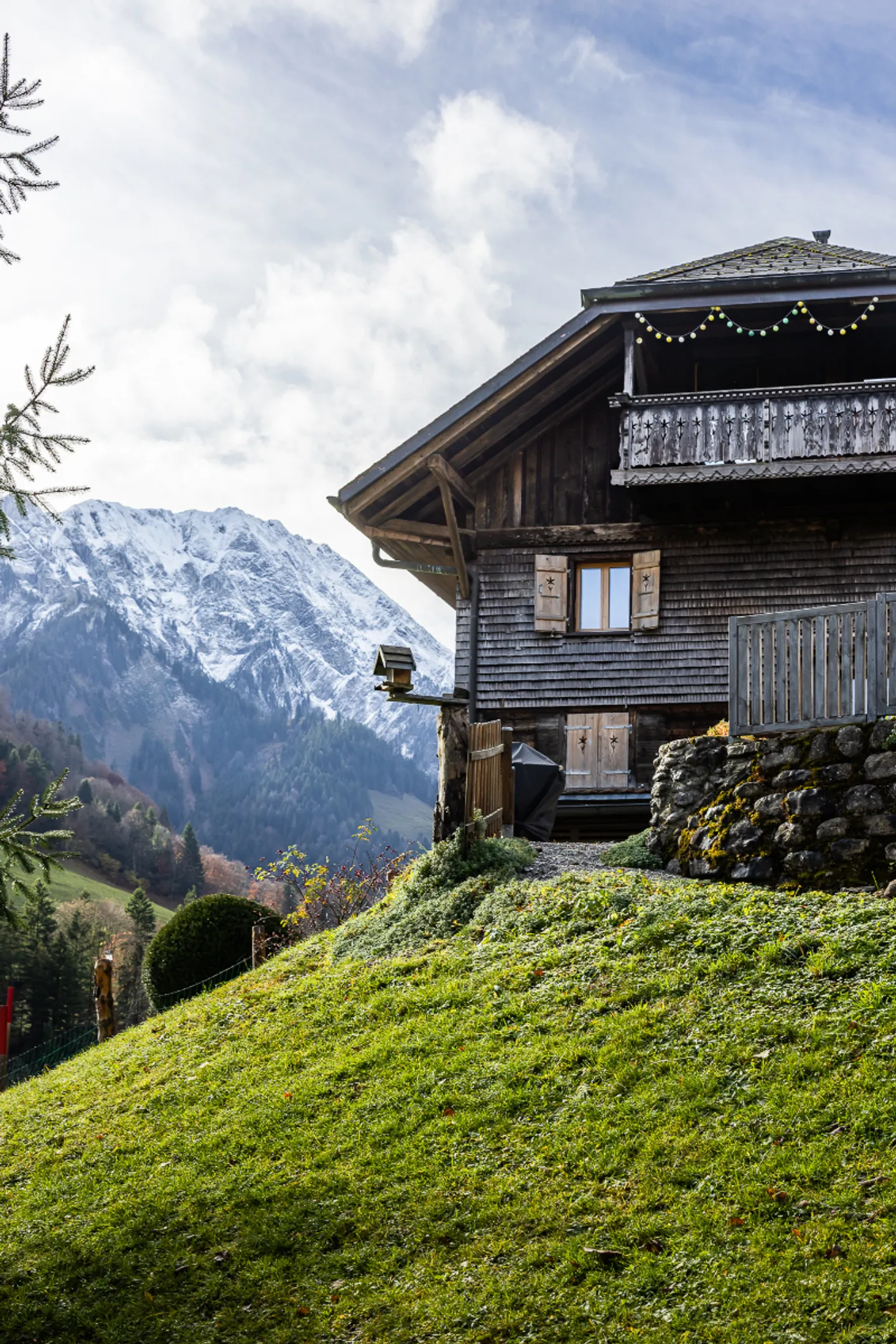 Charmantes Haus mit 2 Apartments - Foto 2 von 13