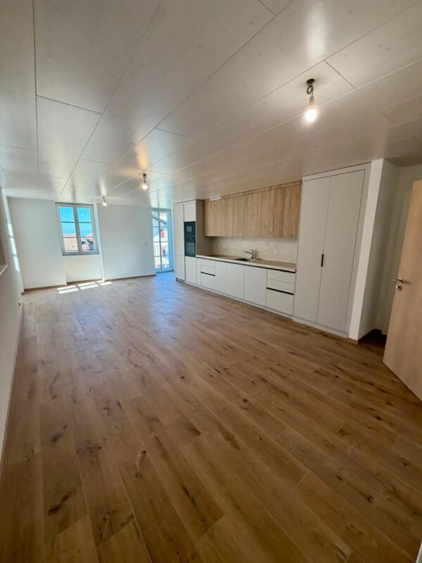 Appartamento 4.5 camere affascinante - Foto 4 di 16