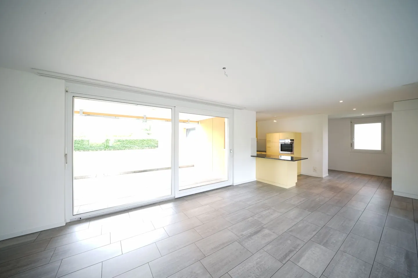 Familienfreundliche 4.5-Zimmer-Gartenwohnung am Stadtrand - Foto 1 di 10