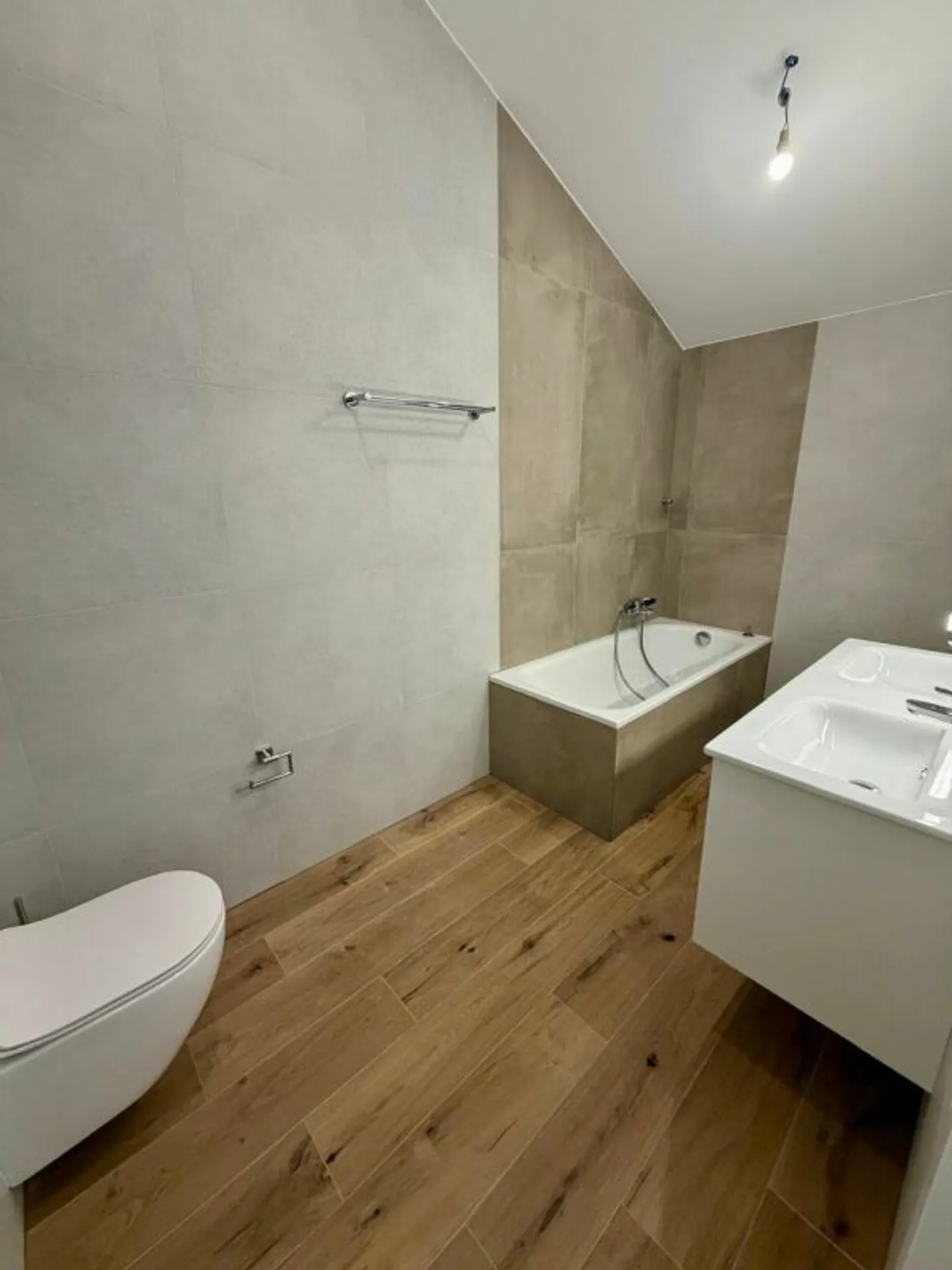 Appartamento 4.5 camere affascinante - Foto 13 di 16