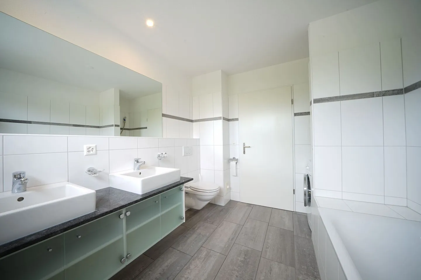 Familienfreundliche 4.5-Zimmer-Gartenwohnung am Stadtrand - Foto 6 di 10