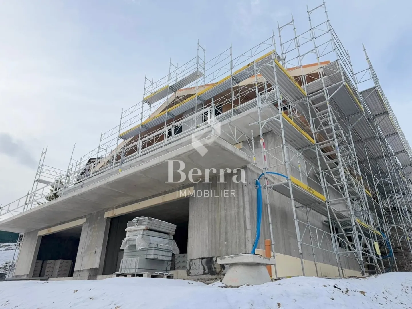 New 3.5 room apartments in primary residence in Montana village - Photo 8 of 15