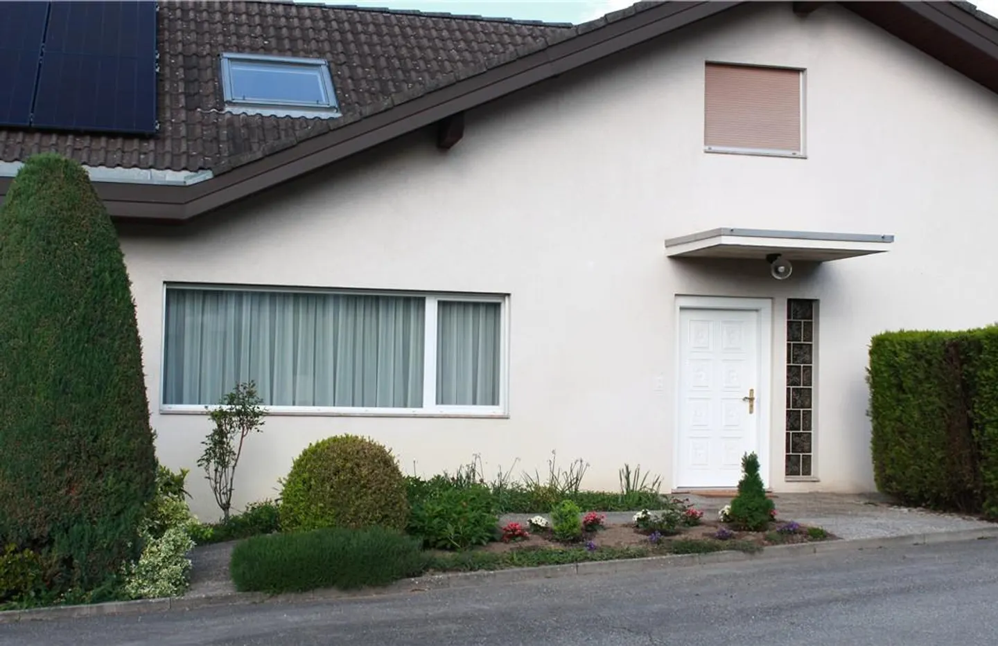 Attico ristrutturato con grande loggia - Foto 1 di 16