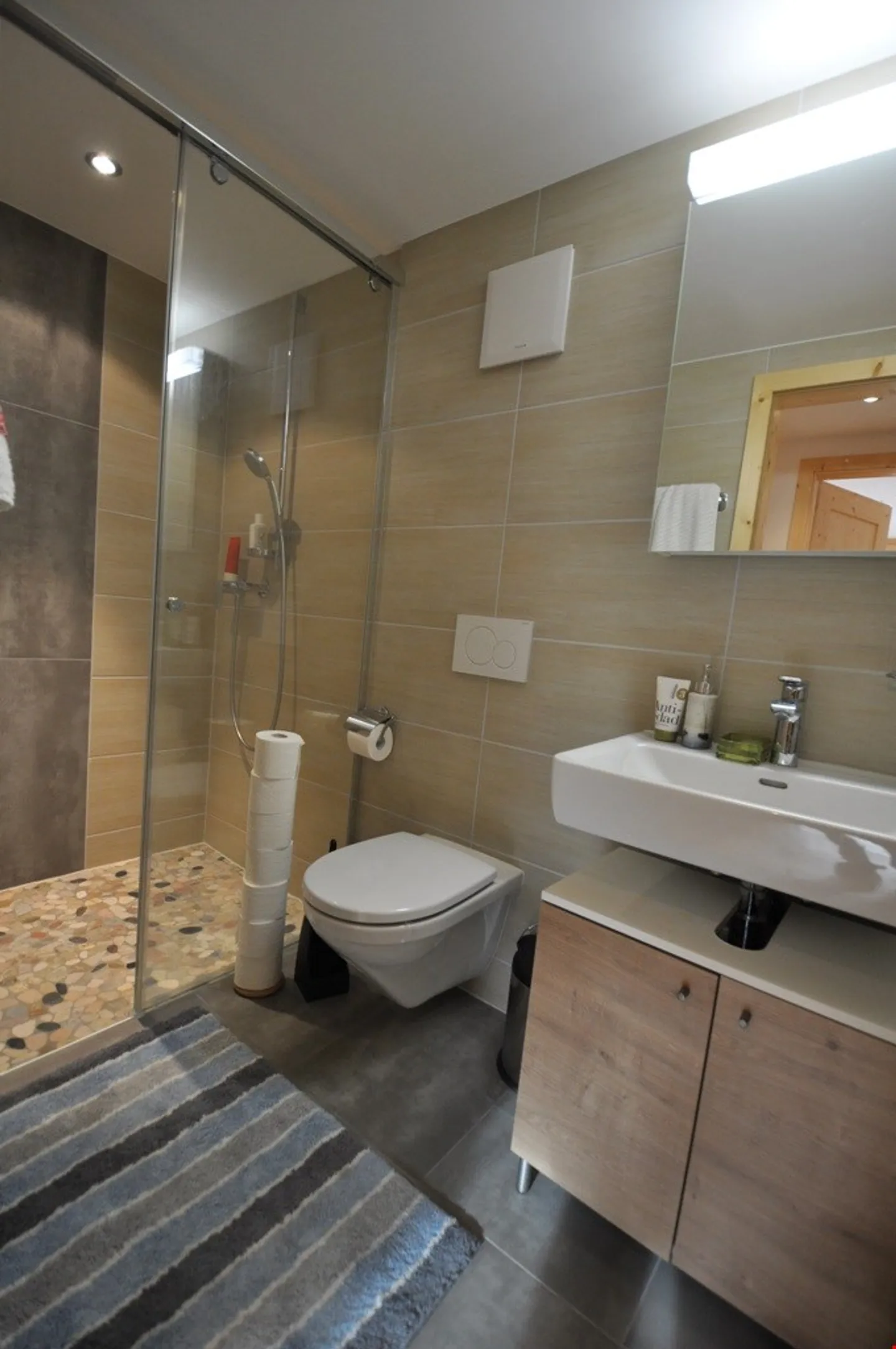 Weekly rental - Apartment Domaine d'Ayerne - Photo 3 of 11