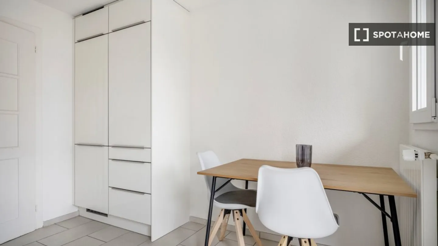 Scopri, visita e affitta la tua nuova casa online con piena fiducia. - Foto 4 di 14