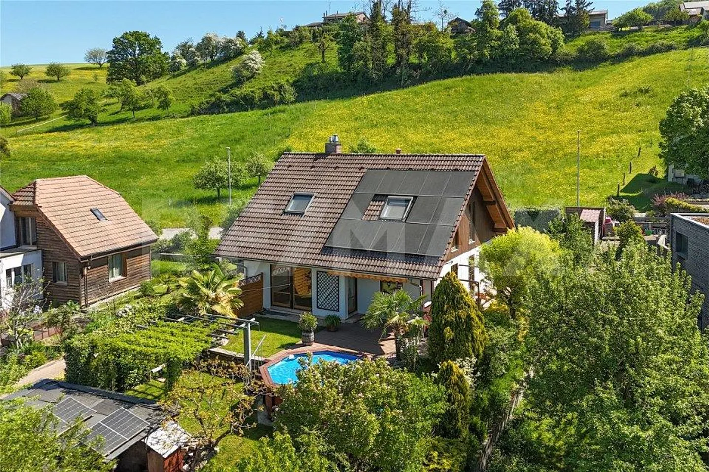 Stilvolles Familienhaus in Magden - Foto 1 von 13