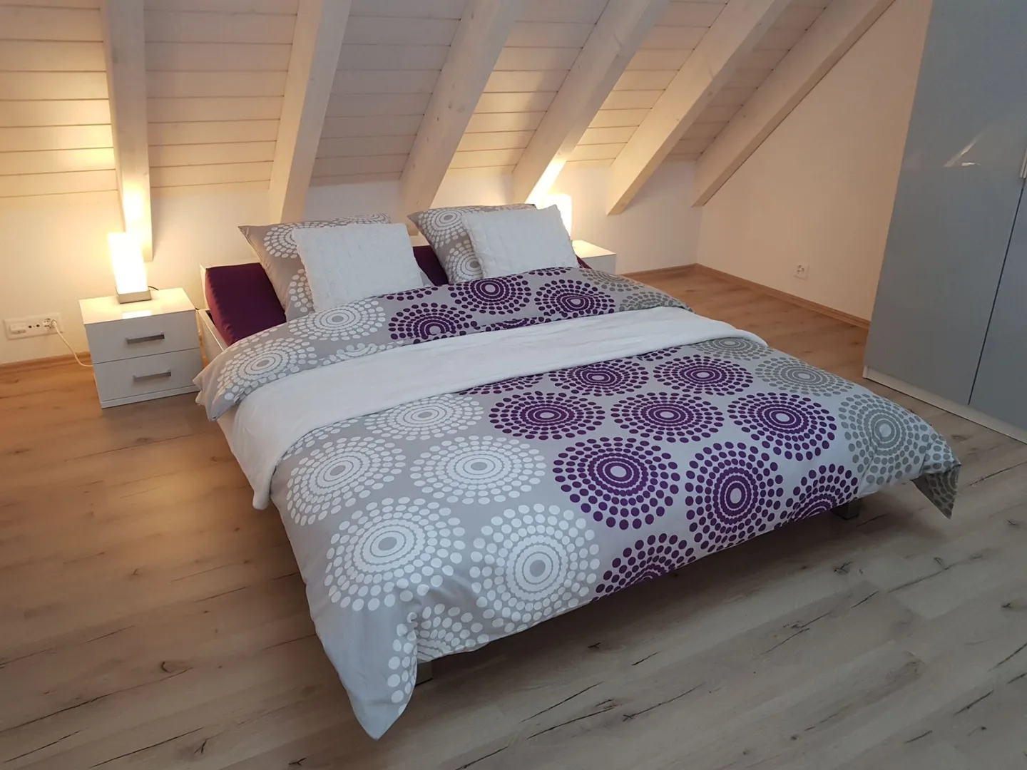 4-room penthouse apartment in beautiful Krauchthal - Photo 1 of 9