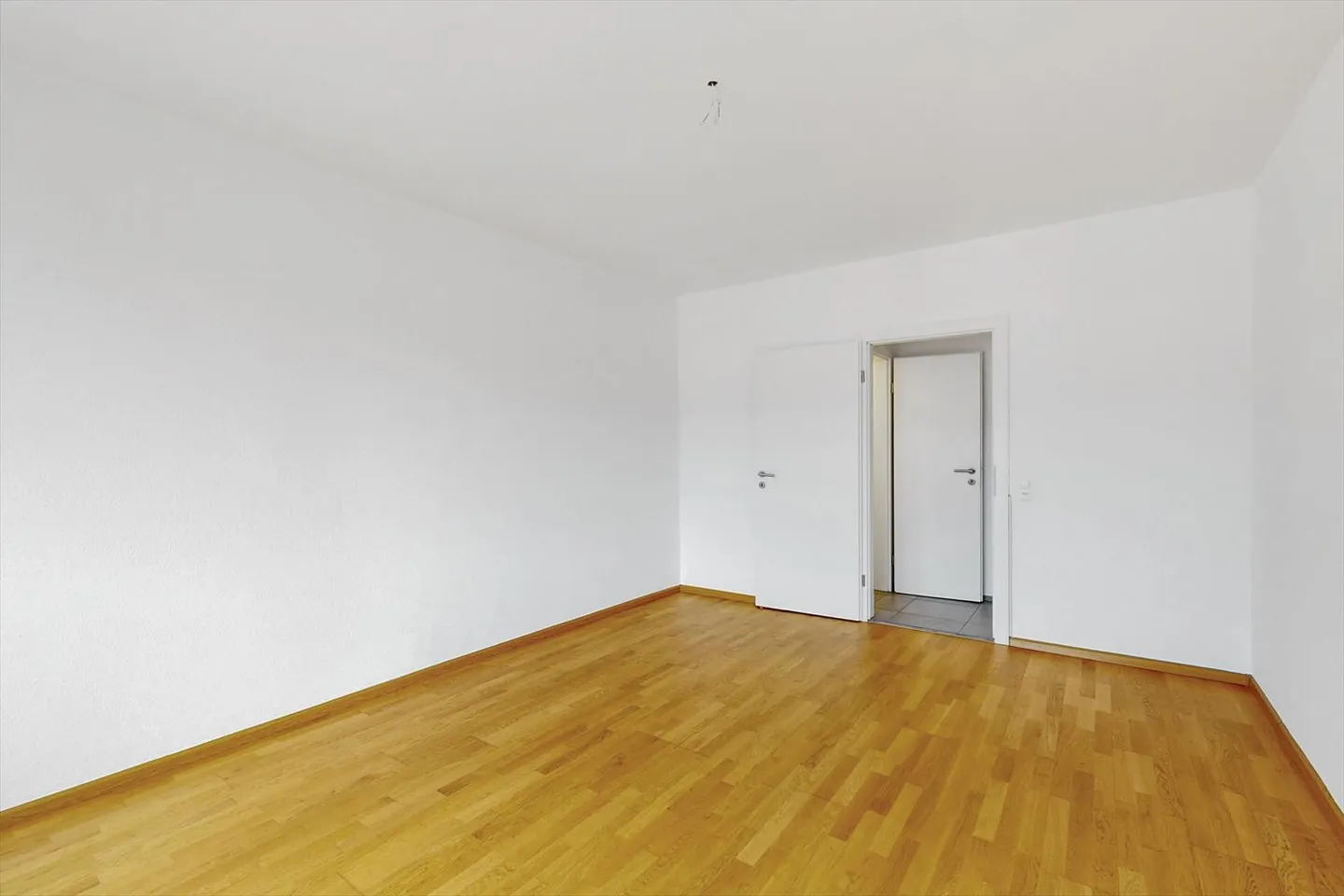 Apartment for rent - Photo 8 of 12