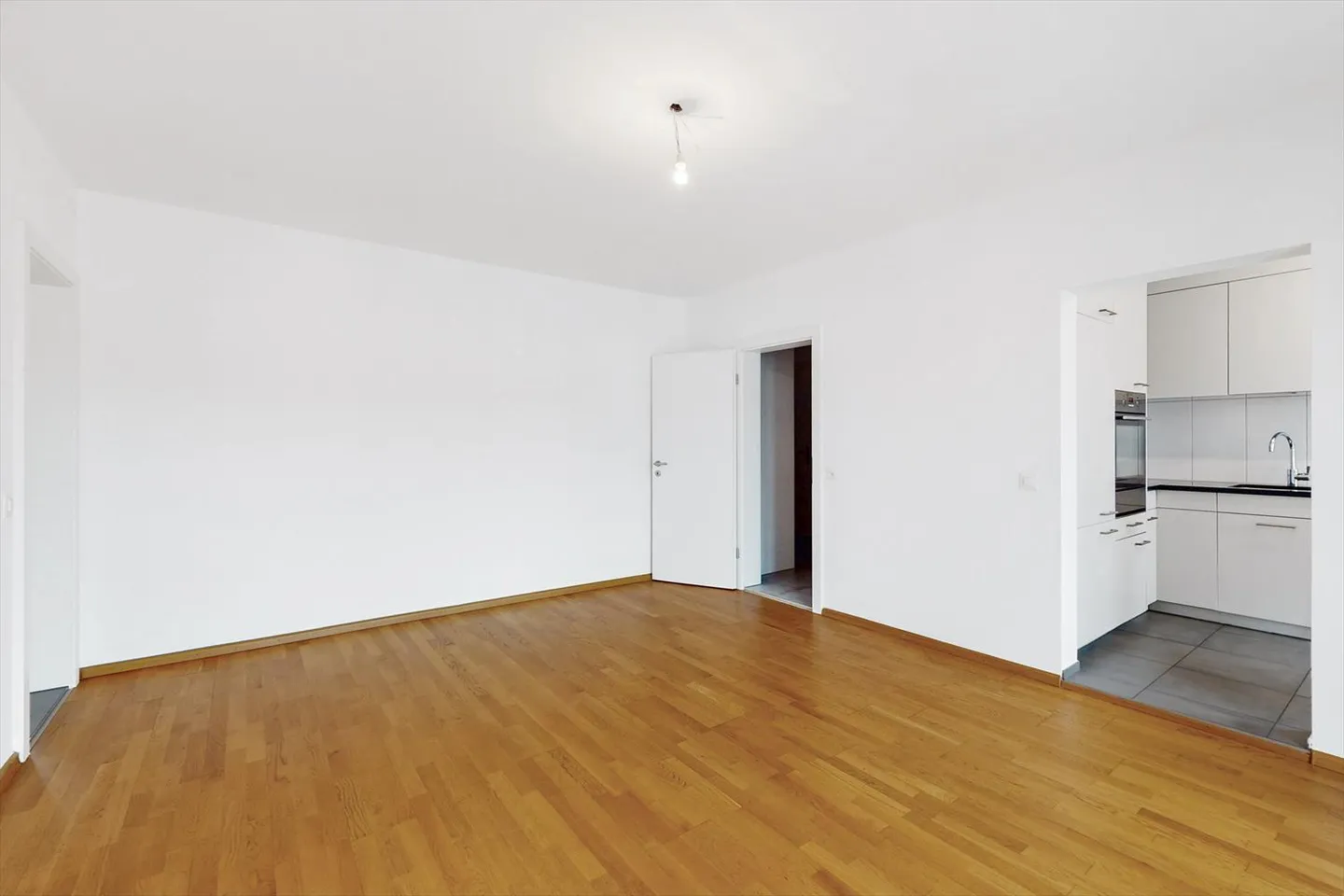 Apartment for rent - Photo 6 of 12